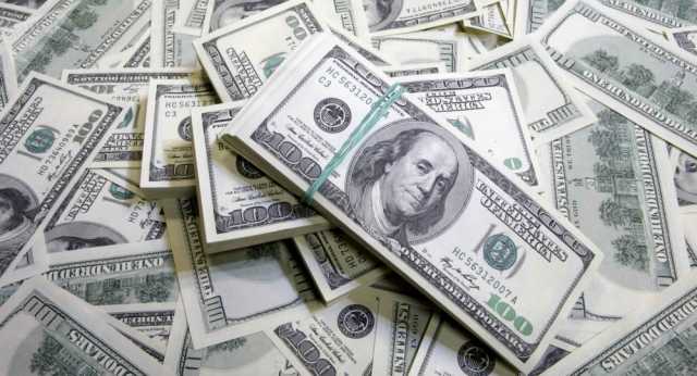 وصول شحنات الدولار لمطار بغداد والمستوردة من قبل المصارف العراقية