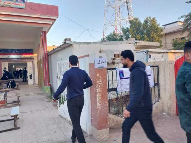 بدء توافد الناخبين إلى مراكز الاقتراع في كركوك والنجف والبصرة وذي قار (فيديو)