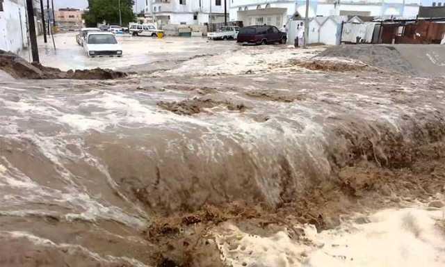 غمرت 6 وديان ودمّرت أقدم طريق حدودي.. مشاهد وصفية عن وضع السيول شرق العراق