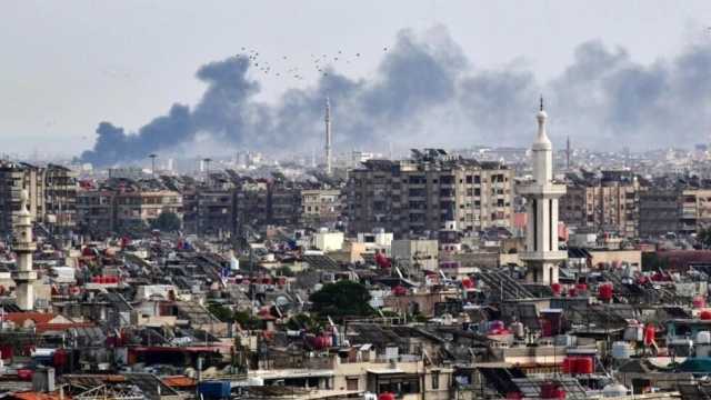 الحرس الثوري الإيراني يدرس سحب ضباطه من سوريا
