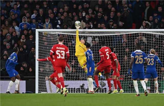 بهدف قاتل.. ليفربول يتوج بكأس الرابطة ويبقي حلم الرباعية