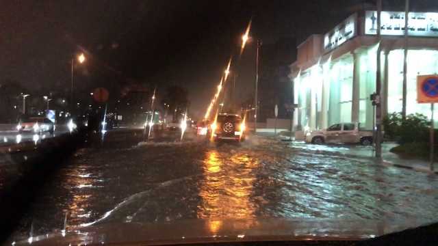 تعطيل الدوام الرسمي يوم غد الأربعاء بسبب الأمطار في 3 محافظات