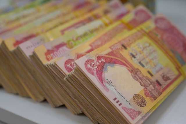 100 مليار دينار.. تحديد موعد صرف ترفيعات الموظفين باقليم كردستان - عاجل