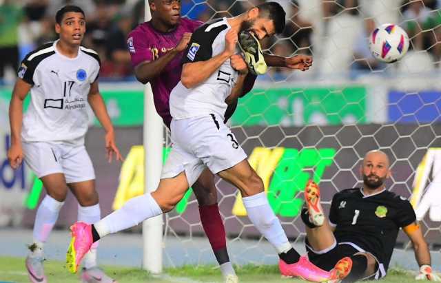 الشرطة يعزز صدارته والجوية يواصل مطاردته في الأمتار الأخيرة للدوري