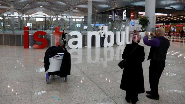 تركيا ترفع رسوم مغادرتها لعشرة أضعاف