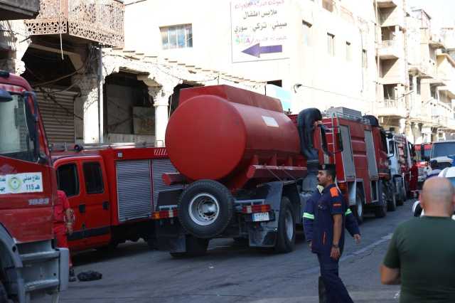 محافظ بغداد يعلن السيطرة على حريق الشورجة ويحمل أصحاب المحال المسؤولية عنه