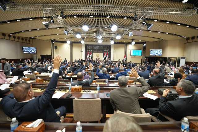 البرلمان يقطع الطريق أمام مساعي تأجيل الانتخابات بتفعيل المفوضية
