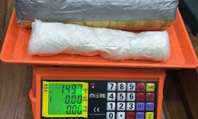ضبط (1) كغم من الكريستال والحبوب المخدرة في منفذ الشلامجة