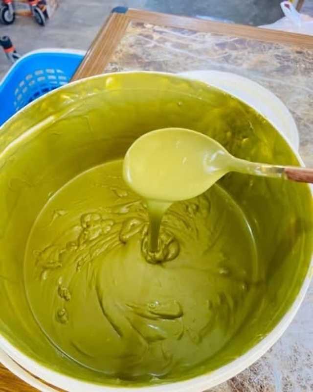 هل صوص البستاشيو مصنوع من الفستق؟