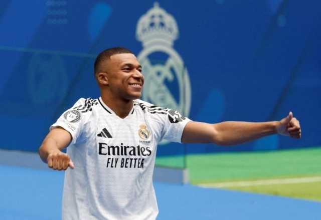 الاتحاد الأوروبي لكرة القدم يعاقب ثلاثي ريال مدريد