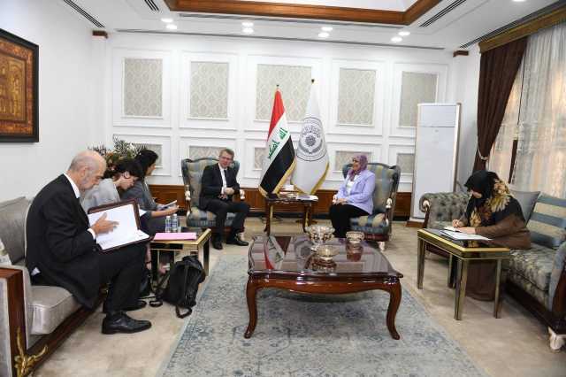 المالية تؤكد رغبة الحكومة العراقية في الاستفادة من خبرات الشركات الفرنسية