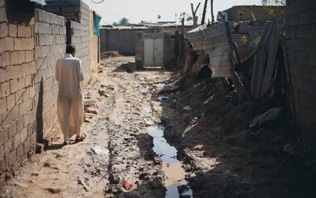 'فيه الكثير من المشاكل'.. لجنة نيابية توجه طلبا للحكومة بشان قانون العشوائيات