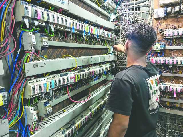 محافظة بغداد: تشكيل لجنة مشتركة لمتابعة أصحاب المولدات