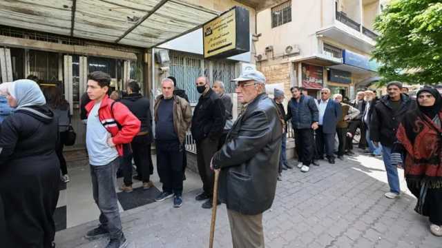 قائمة بأسماء المشمولين بقرار رفع العقوبات الأميركية في سوريا
