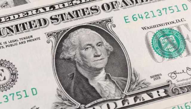 الدولار يستعيد بريقه مؤقتا.. هل يستمر في التألق؟