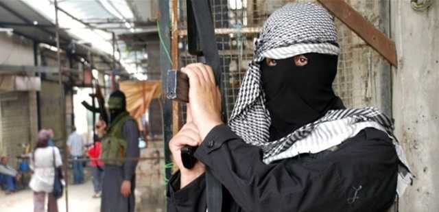عند المساء في عين الحلوة.. هكذا يتحرّك الإرهابيّون!