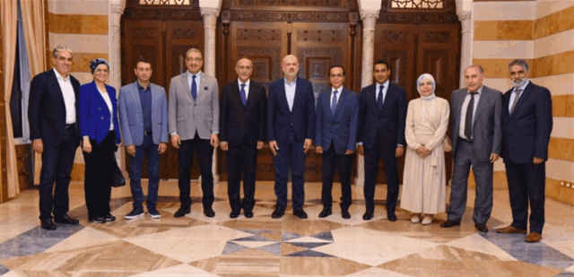 مولوي بحث مع زواره في أوضاع بلدية بيروت