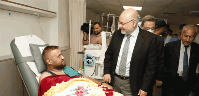 الابيض: المرضى خط أحمر وسنستمر في توفير العناية الكاملة لهم