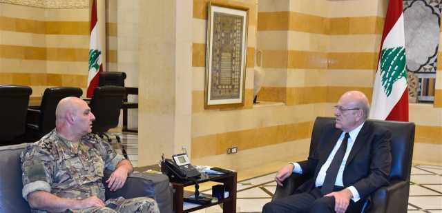 اتصالات حكومية لمنع تفلت الوضع في الجنوب وانزلاق لبنان الى الحرب.