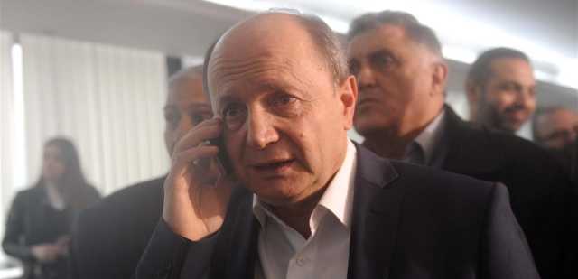 لا فيزا لرئيس الاتحاد العمال العام إلى الجزائر.. ما السبب؟