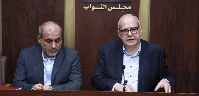 13 سؤالاً الى الحكومة من هؤلاء النواب.. ما هي؟