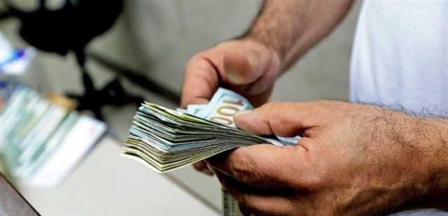ليست الحرب.. أمر غير متوقع قد يرفع سعر الدولار