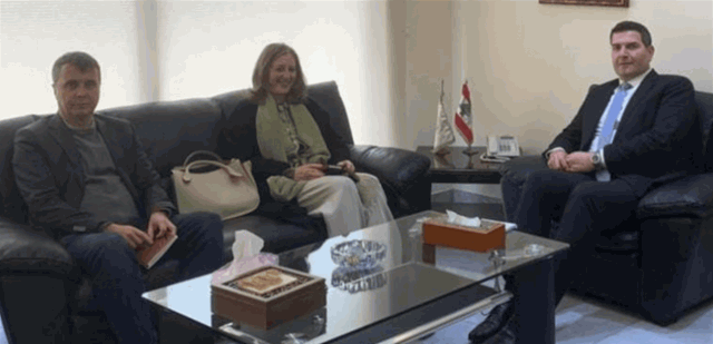 وزير الزراعة بحث في مشاريع مشتركة مع ممثلة منظمة الأغذية