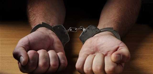 توقيف 3 أشخاص.. وهذا ما ضبط بحوزتهم