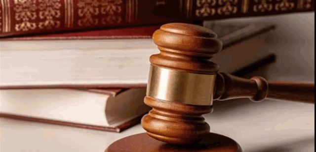 دعوى قضائية ضد نائب بقاعي وهذا ما فعله