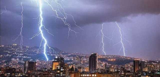 مُنخفض عملاق سيضرب لبنان.. استعدوا لأمطار طوفانية وتحذير من الأب خنيصر