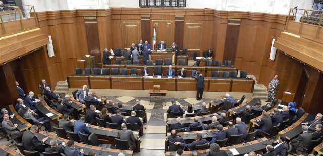خلاف مستجد حول الجلسات المفتوحة لانتخاب الرئيس