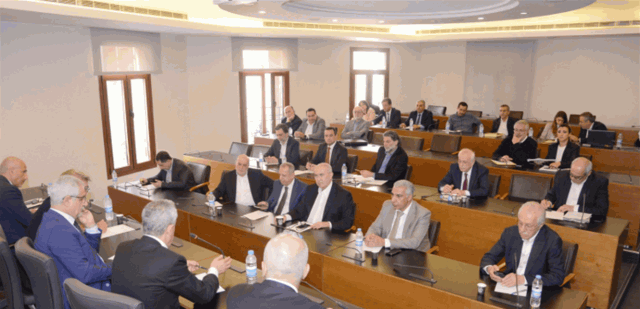 لجنة الاشغال ناقشت واقع مؤسسات المياه ومعوقات عملها