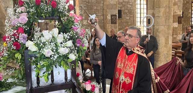 رتبة سجدة الصليب في كنيسة سيدة البحار في صور