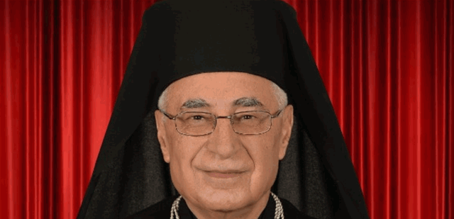 العبسي عزّى بالرئيس الإيراني وأعضاء الوفد المرافق