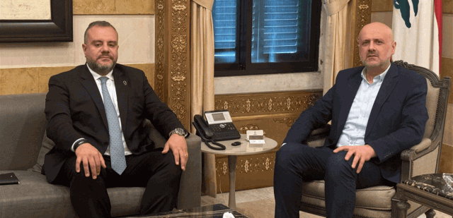 مولوي التقى ياسين وعبد المسيح.. هذا ما جر بحثه