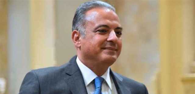 المرتضى بحث مع الشيخ العطار والنقيب حرب شؤونا مرتبطة بتعزيز الزجل اللبناني