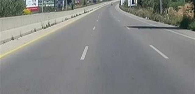 جرحى على طريق عام رياق... حادث سير مروّع وقع بين سيارتين