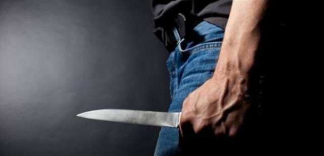 إصابة سوري بطعنة سكين في بر الياس