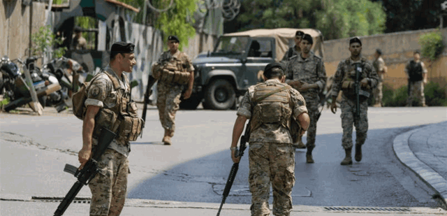 مصدر قضائي يكشف.. الإدعاء على مهاجم السفارة الأميركية بهذه التهمة