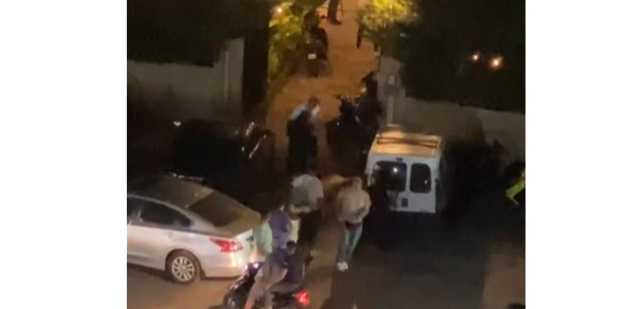 الأمسية لم تمرّ على خير.. عراك وتحطيم داخل أحد المطاعم في طرابلس (فيديو)