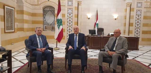 الرئيس ميقاتي يستقبل السنيورة وسلام في السرايا