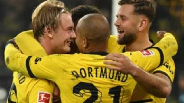 دورتموند يفوز على بريمن ويرتقي للصدارة في الدوري الالماني