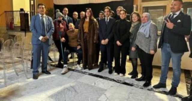 ط§ظ„ظ…طµط±ظٹظˆظ† ظپظٹ ط±ظˆظ…ط§ ظٹظˆط§طµظ„ظˆظ† ط§ظ„طھطµظˆظٹطھ ط¨ط§ظ„ط§ظ†طھط®ط§ط¨ط§طھ ط§ظ„ط±ط¦ط§ط³ظٹط©