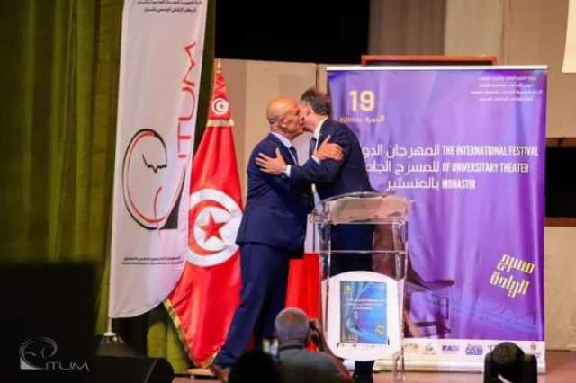 ط­ظˆظ„ ط§ظ„ظ…ظˆظ‚ط¹