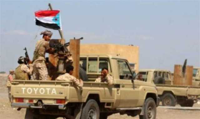 قوات دفاع شبوة تحتجز موكب قائد القوات الخاصة وتمنعه من دخول عتق