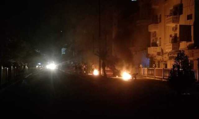 ليلة ساخنة في عدن .. احتجاجات ورصاص حتى مطلع الفجر
