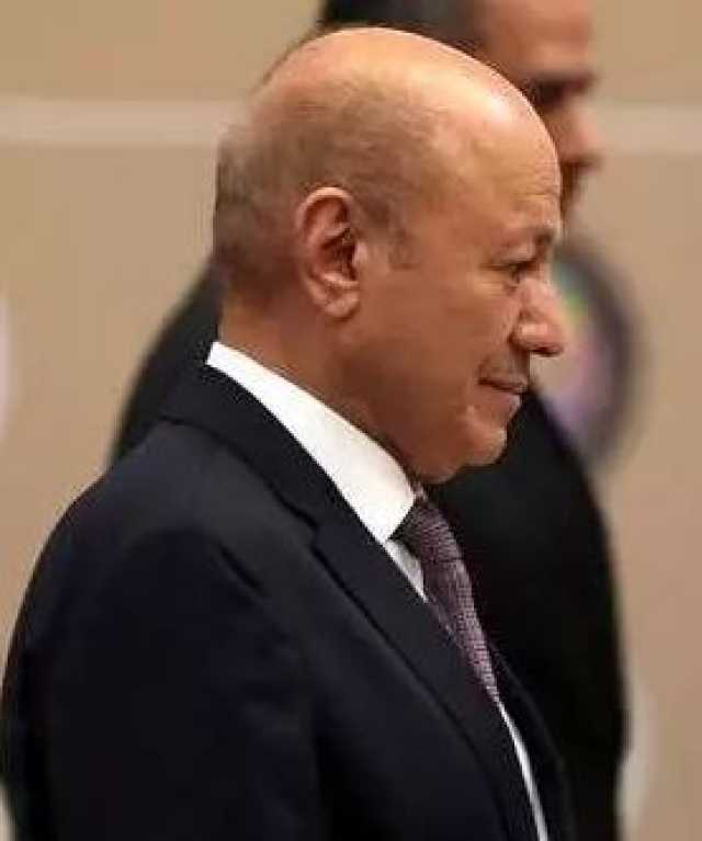 كشف مصير العليمي بعد إعلان مخرجات مفاوضات الرياض
