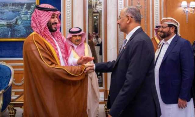 اليمن : الانتقالي يخرج خلافه مع السعودية إلى العلن بعد المفاوضات الأخيرة.. ما هي خياراته؟