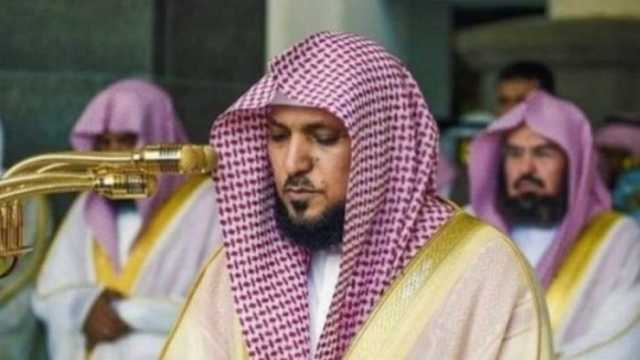 سقوط الشيخ ماهر المعيقلى خلال صلاة الجمعة بالمسجد الحرام