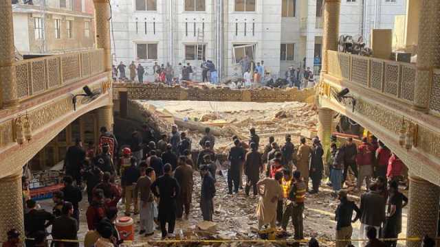 مقتل 59 شخصًا فى هجومين متفرقين على مسجدين بباكستان